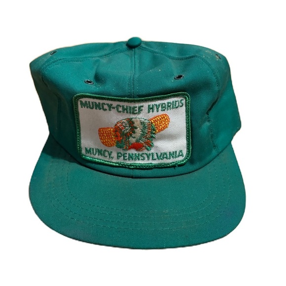 Vintage Green Muncy-Chief Hybrids Cap Hat Patch SnapBack Corn Seed Farming - Picture 1 of 5